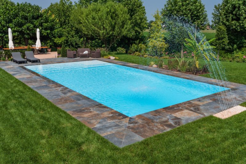 Piscina per la Vergine