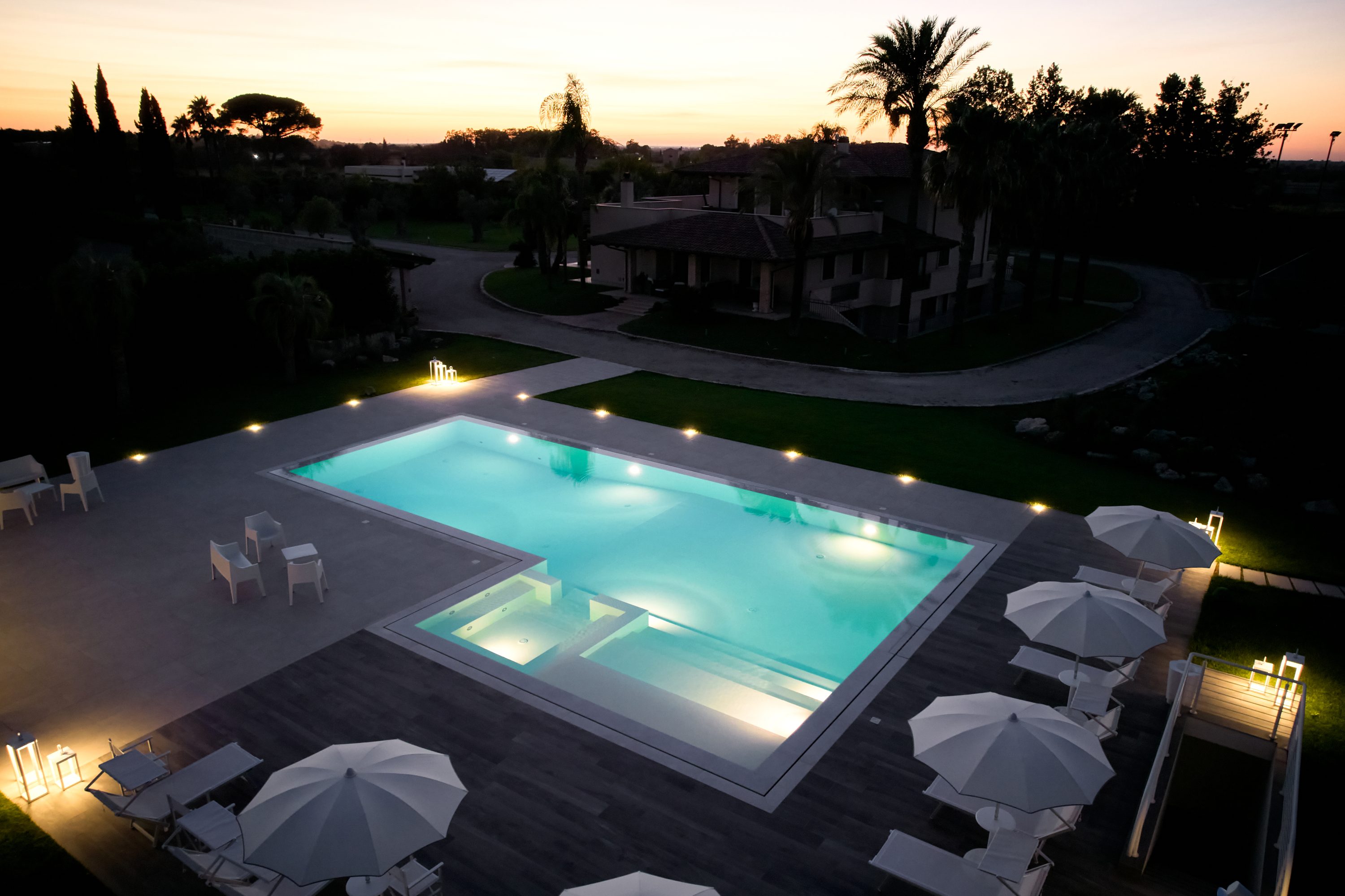 Addobbare la piscina a Natale | MiMa Club Hotel