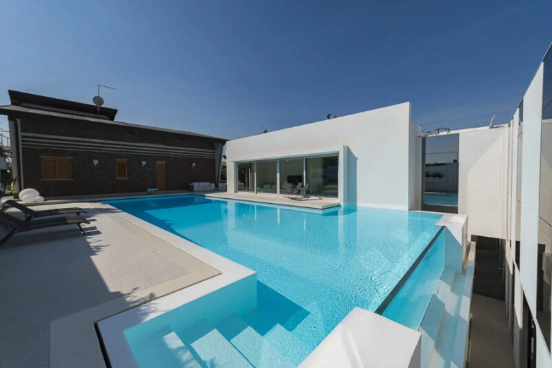 piscina-in-villa