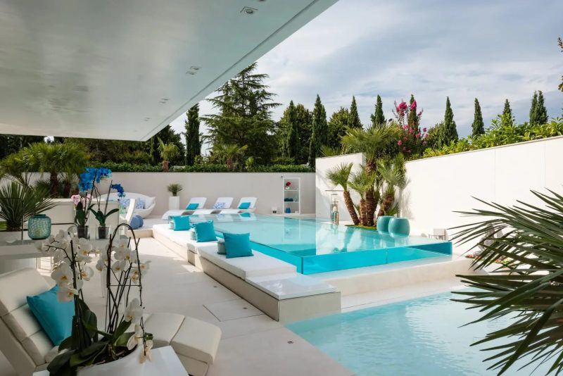 Come abbellire una piscina fuori terra - recinzione per la privacy - Piscine Castiglione